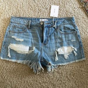 Brand new with tags Cello denim shorts size Large